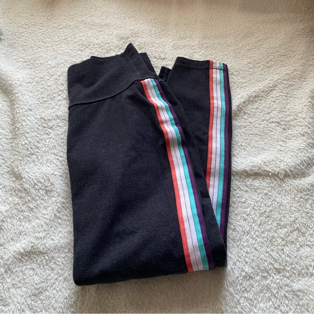 Old Navy Stripe Balance Leggings